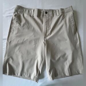 Callaway Light Khaki Flat-Front Golf Shorts